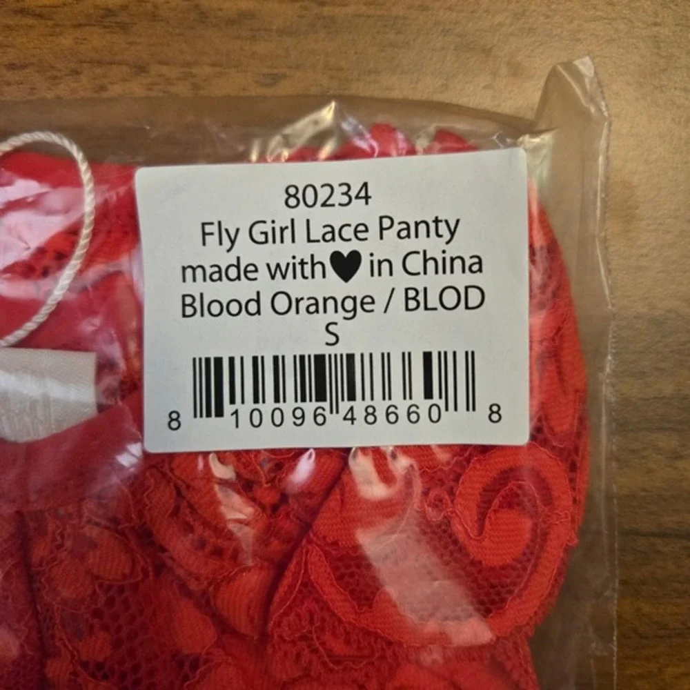 Free People We Are HAH Fly Girl Lace Panty Red S‎ Ruffle Sexy Feminine Thong NWT